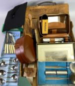 MIXED COLLECTABLES GROUP - to include leather collar box, gentleman's toiletries case, leather