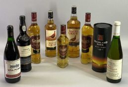 GRANTS, FAMOUS GROUSE, HIGHLAND PARK WHISKIES, 3, 2 and 1 bottle respectively, Dowes Master Blend