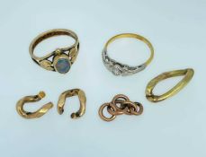 GOLD JEWELLERY comprising 18ct gold and platinum diamond illusion set ring, 9ct gold opal ring,