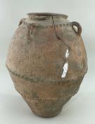 ARABIAN JULFAR WARE POTTERY JAR, Shimal Area, Ras Al Khaima, UAE, lateral ribs and shoulder loop