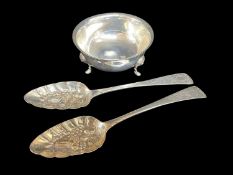 PAIR GEORGE III IRISH SILVER 'BERRY' SPOONS & MODERN SUGAR BOWL, spoons by Arthur Murphy, Dublin