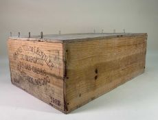 CHÂTEAU LÉOVILLE LAS CASES 1983 2éme Cru Classé Saint-Julien, OWC, 12 x 75cl, original wooden