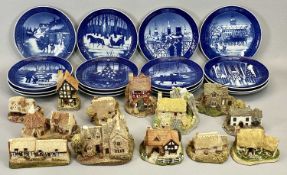 ROYAL COPENHAGEN CHRISTMAS PLATES (16), consecutive years from 1977-1992 and an assortment of