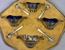GEORGE V CASED 8 PIECE EDINBURGH SILVER SALTS SET - 1924, Maker Brook & Son Goldsmiths to the