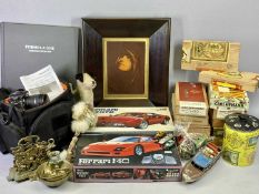 MIXED COLLECTABLES GROUP - a Lumix Panasonic DMC-G5 digital camera, associated equipment and