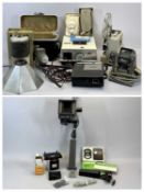 CAMERAS & OTHER PHOTOGRAPHIC EQUIPMENT - to include a Eumig P8 automatic projector, a Minette 8mm