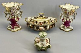FINE QUALITY WEDGWOOD GILDED IMARI TUREEN & COVER - of oval form with ribbed handles, printed