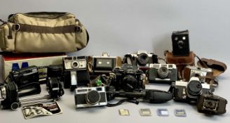CAMERAS - an assortment of vintage and accessories including a Minolta SRT101 SLR camera, a Praktica