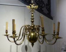 Großer Deckenluster, Im Barock-Stil