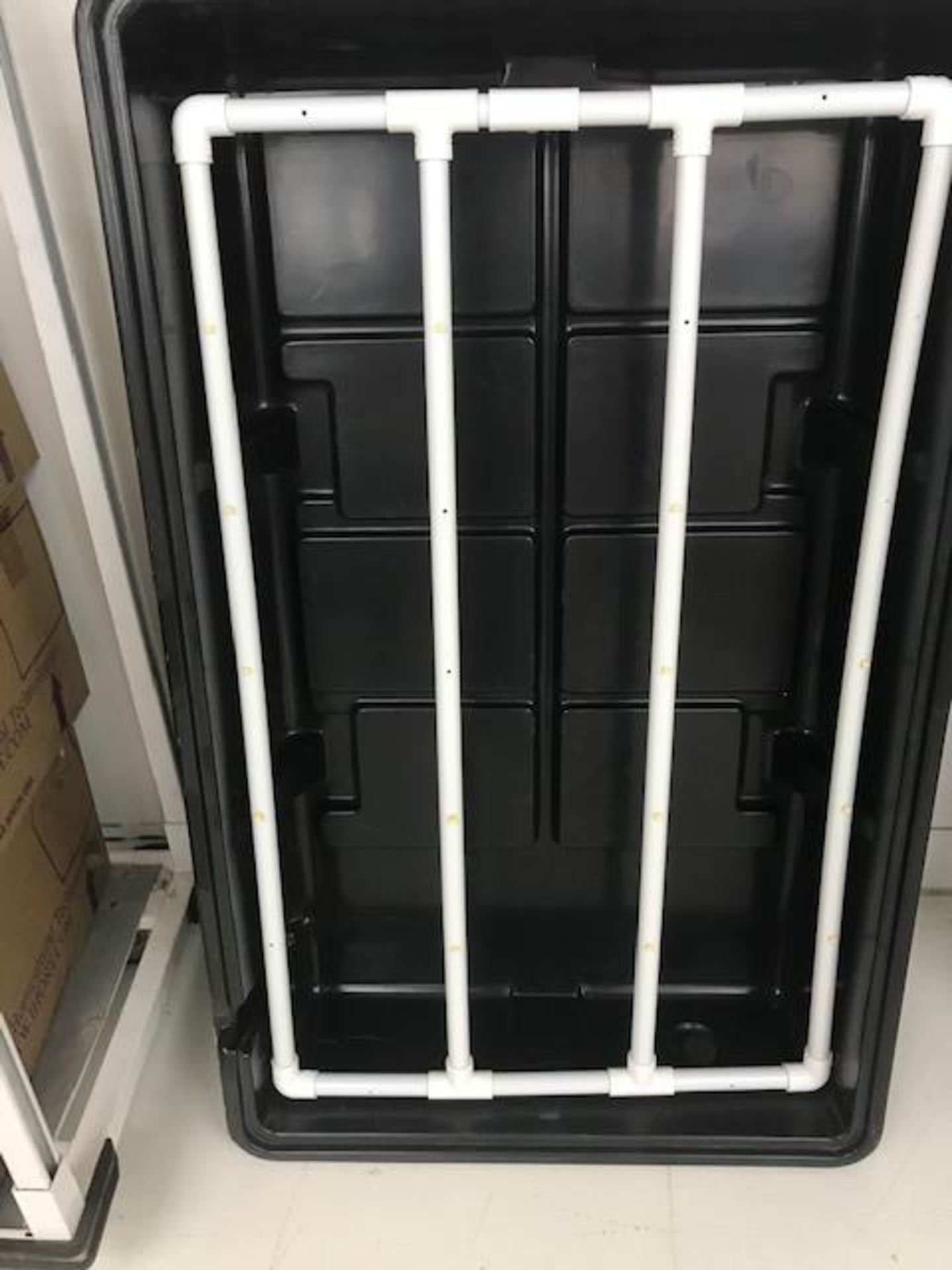 Aeroponics EZ Cloner with Manifold (Which is missing some emitter connections) - Image 2 of 3