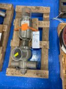 Waukesha Cherry-Burrell WMIX01101 Stainless Steel Pneumatic Valve