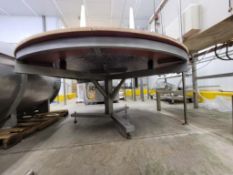 Rotating Center Circular Table with 20 Inch Spikes