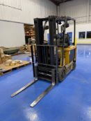 CAT EC25N Electric Forklift 4350 Lbs. Capacity