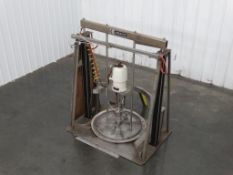 Graco Bulldog Pump with Pneumatic Lift Cylinders