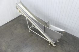 Cleated Incline Conveyor with Hopper 16