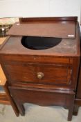 A 19th Century mahogany wash stand (af)