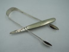 A pair of Georgian silver sugar nips of plain form, London 1813, Thomas Dicks, and an Edwardian