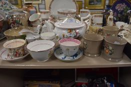 A mixed lot of predominantly early 19th century ceramics.AF