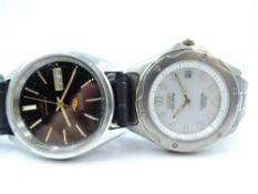 A gent's vintage Citizen Eco Drive titanium wrist watch no: 7875-H01121TA having luminous baton
