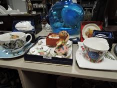 A mixed lot of ceramics including Pendelfin figures, Royal Worcester pin dishes, and more.