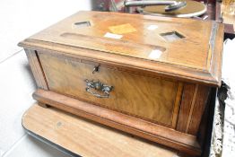 An Edwardian writers case having lockable drawer with inlayed veneers