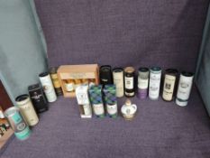 Nineteen miniature bottles of Whisky, Bowmore Islay 12 Year Old, Highland Park 12 Year Old, Gordon &