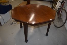 A late Victorian /Edwardian mahogany centre table having octaganal top on tapered legs, w 108cm