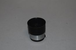 A Leica FIKUS lens hood