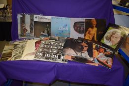 A nice lot of twenty one albums , a real random selection from Booker T and the Mg's . Deep Purple