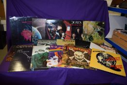 A lot of fifteen rock related albums with Hawkwind , Sabbath and more in this heavy lot ! Viewing