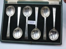 A cased set of six silver soup spoons of plain form, Sheffield 1937, Roberts & Belk, approx 271g