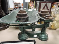 A set of Vintage kitchen scales