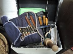 A good selection of woodworkers and carving chisels including Marples set