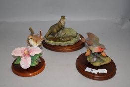 A Border Fine Arts otter group with wooden plinth, a BFA Wren (A1472) study and a Arden sculptures
