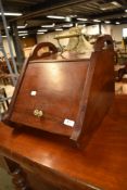 A 19th Century mahogany coal purdonium