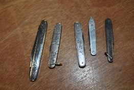 Five antique HM silver fruit or pocket knives
