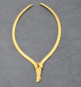 An 18ct gold collarette necklace of knotted plaited form with concealed clasp, approx 61.5g