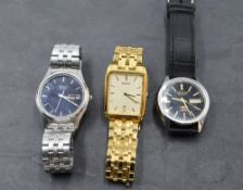Three gent's wrist watches including two Seiko quartz watches and a Citizen automatic