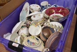 A selection of tea cups and saucers including mid century