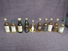 Ten Miniature bottles of Distillery Own Bottlings Whisky, Glenlivet 12 year old, Glenfiddich,