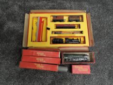 A Triang 00 gauge part Train Set RS5 including Loco & Tender 43775 along with 4-6-2 Loco & Tender