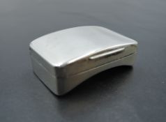 A Georgian silver vinaigrette of plain rectangular form having arched base, pierced decorative