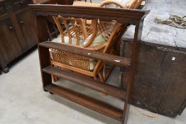 A traditional oak delft rack, width approx. 98cm