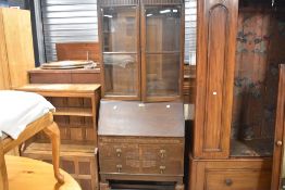 An early 20th Century oak bookcase