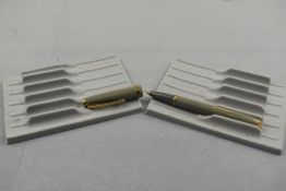 A Mentmore Diplomat leverfill fountain pen in grey with single broad band to cap. Approx 13.3cm