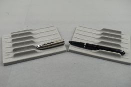 A Parker 51 in black with steel cap. Approx 13.7cm