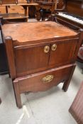 A Georgian mahogany night stand