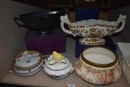 A mixed lot of ceramics to include Royal Boon brass rimmed fruit bowl having gilt tube lined blossom