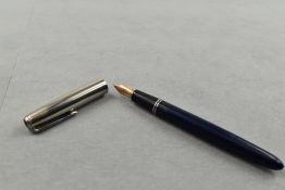 A Parker button fill fountain pen in blue with steel cap having Parker nib. Approx 13.6cm