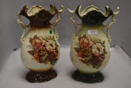 A pair of transfer printed mantle vase
